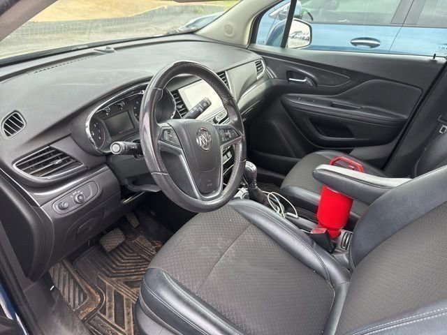 Used 2020 Buick Encore Preferred image 34