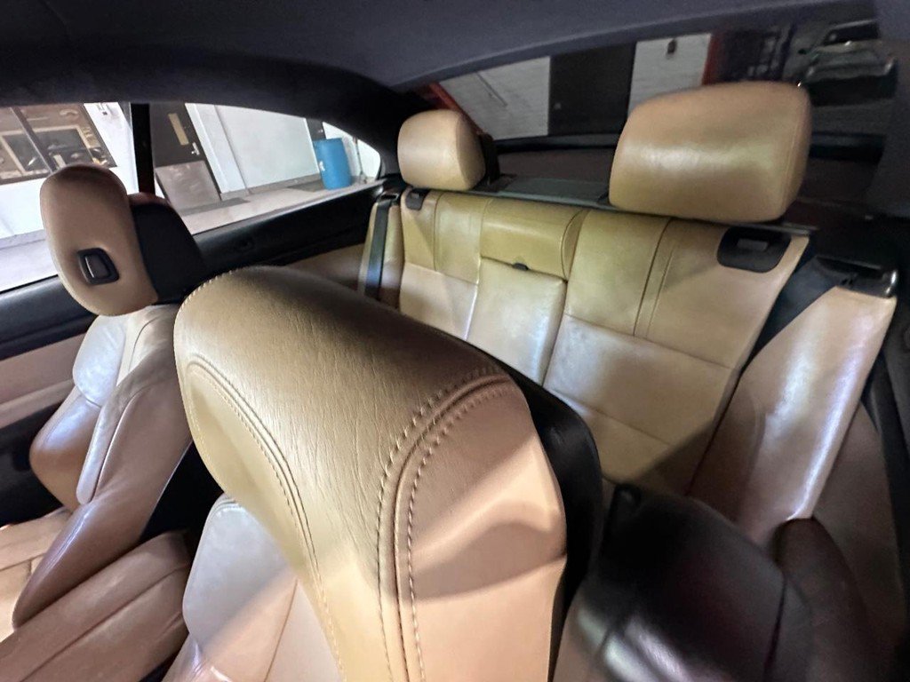 Used 2013 BMW M3 Convertible RWD image 14