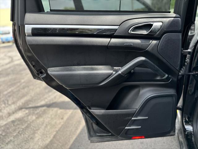 Used 2014 Porsche Cayenne Diesel image 17