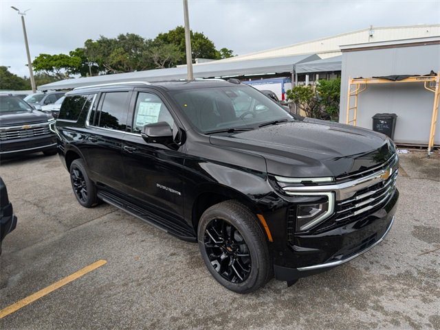 New 2026 Chevrolet Suburban LT w/ Comfort Package image 2