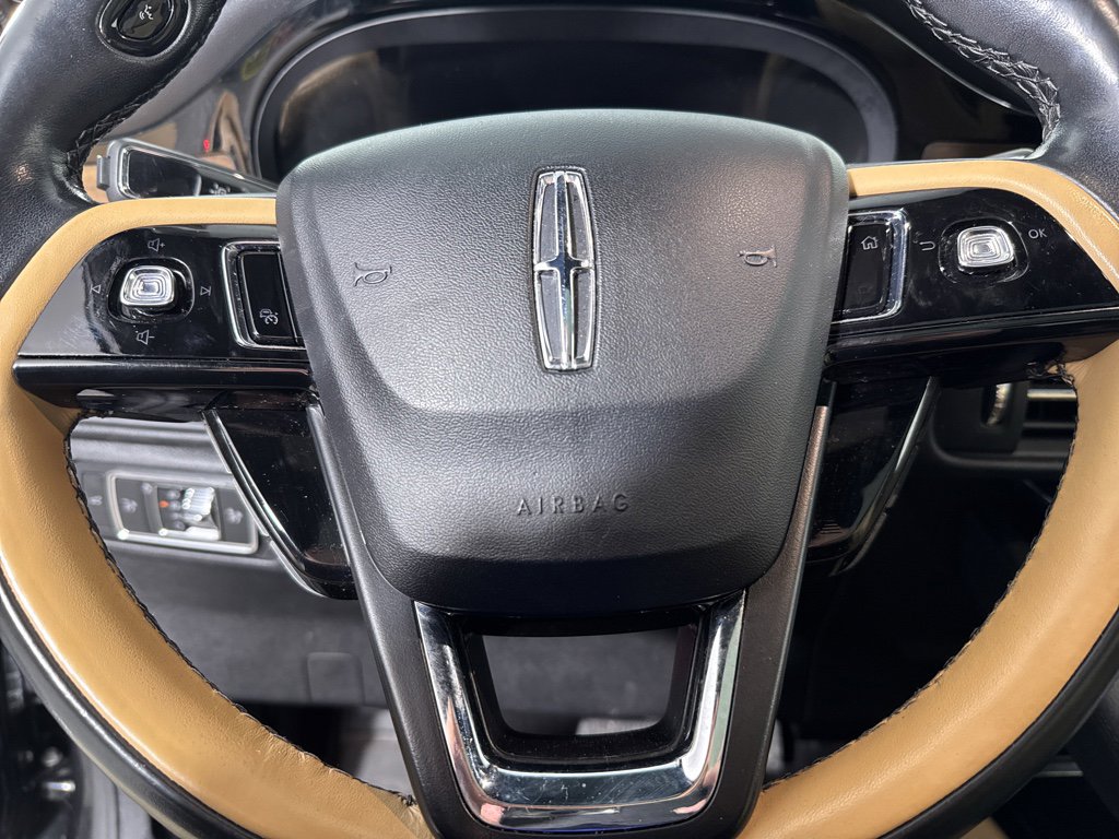Used 2022 Lincoln Corsair Reserve w/ Equipment Group 201A image 20