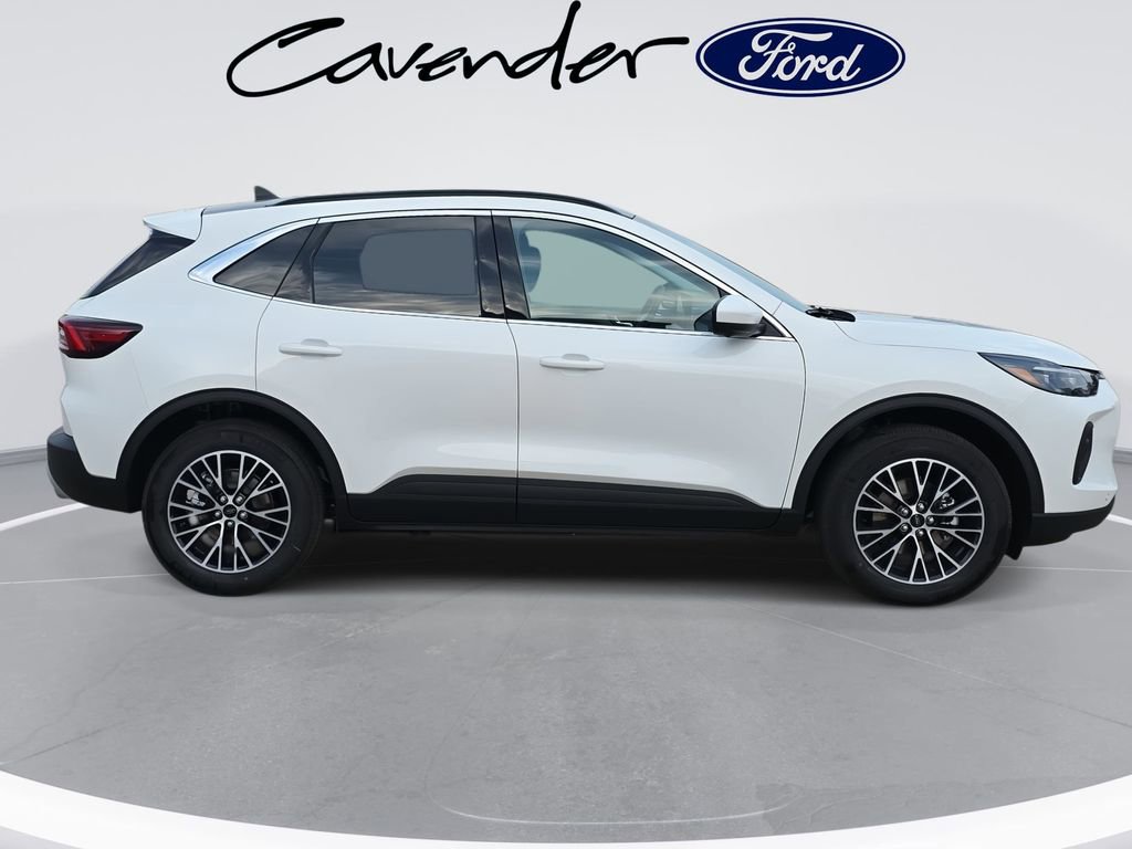 New 2026 Ford Escape SE w/ PHEV Premium Package image 11