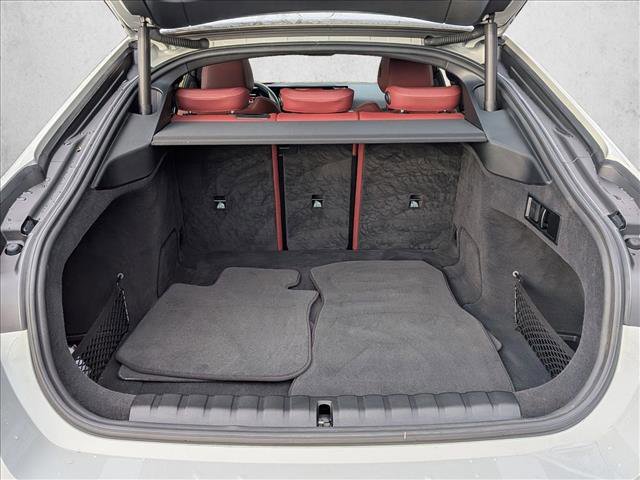 Used 2023 BMW i4 eDrive35 w/ Premium Package image 6