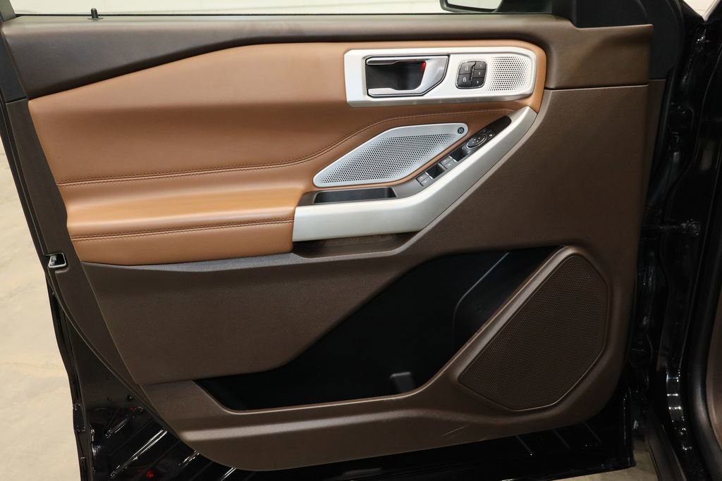 Used 2022 Ford Explorer King Ranch w/ Class IV Trailer Tow Package image 20