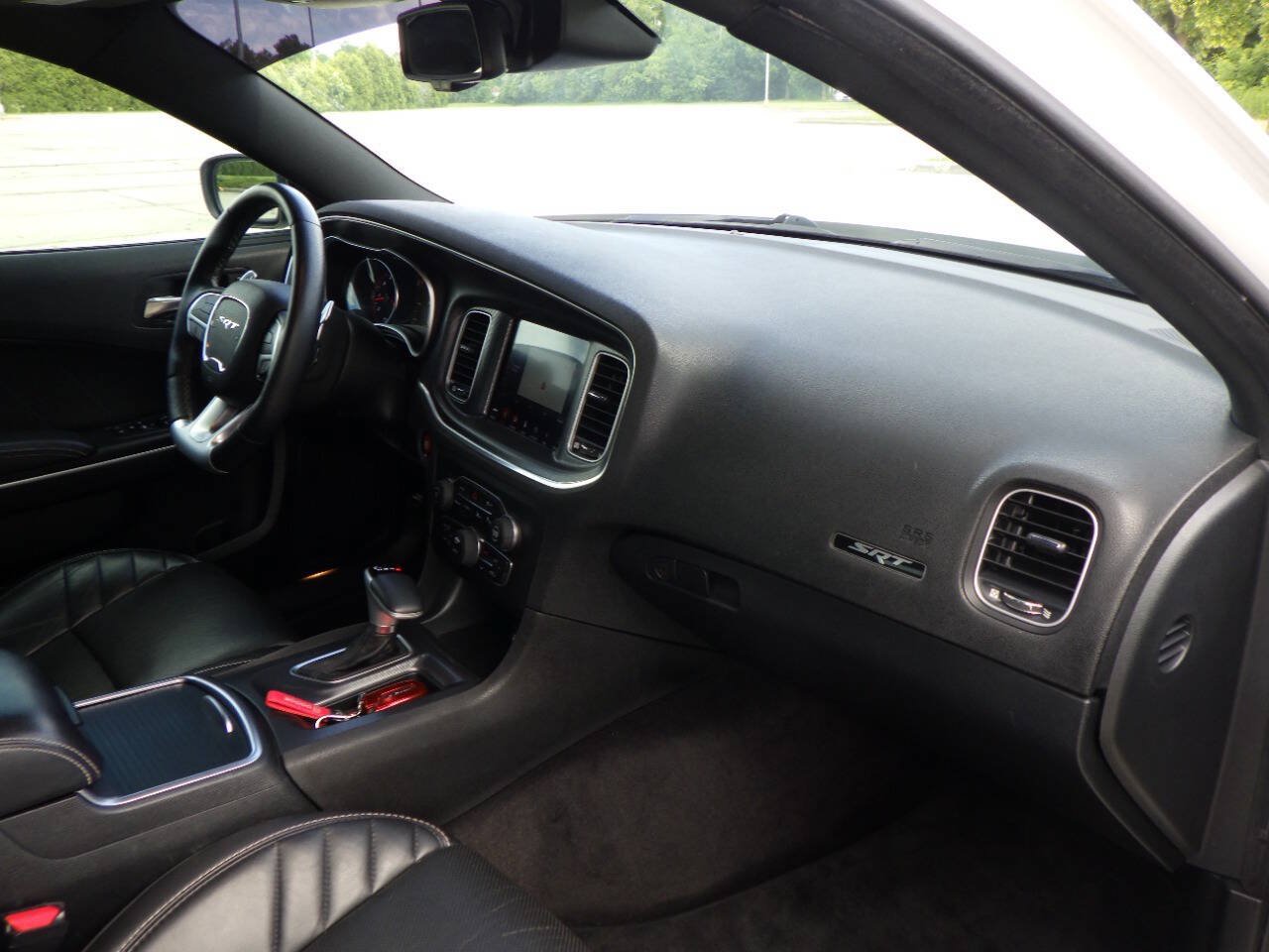Used 2018 Dodge Charger SRT w/ Technology Group RWD image 23