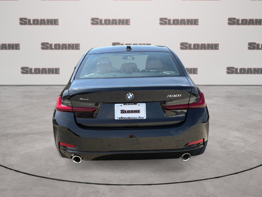 New 2026 BMW 330i xDrive Sedan w/ Premium Package AWD/4WD image 4