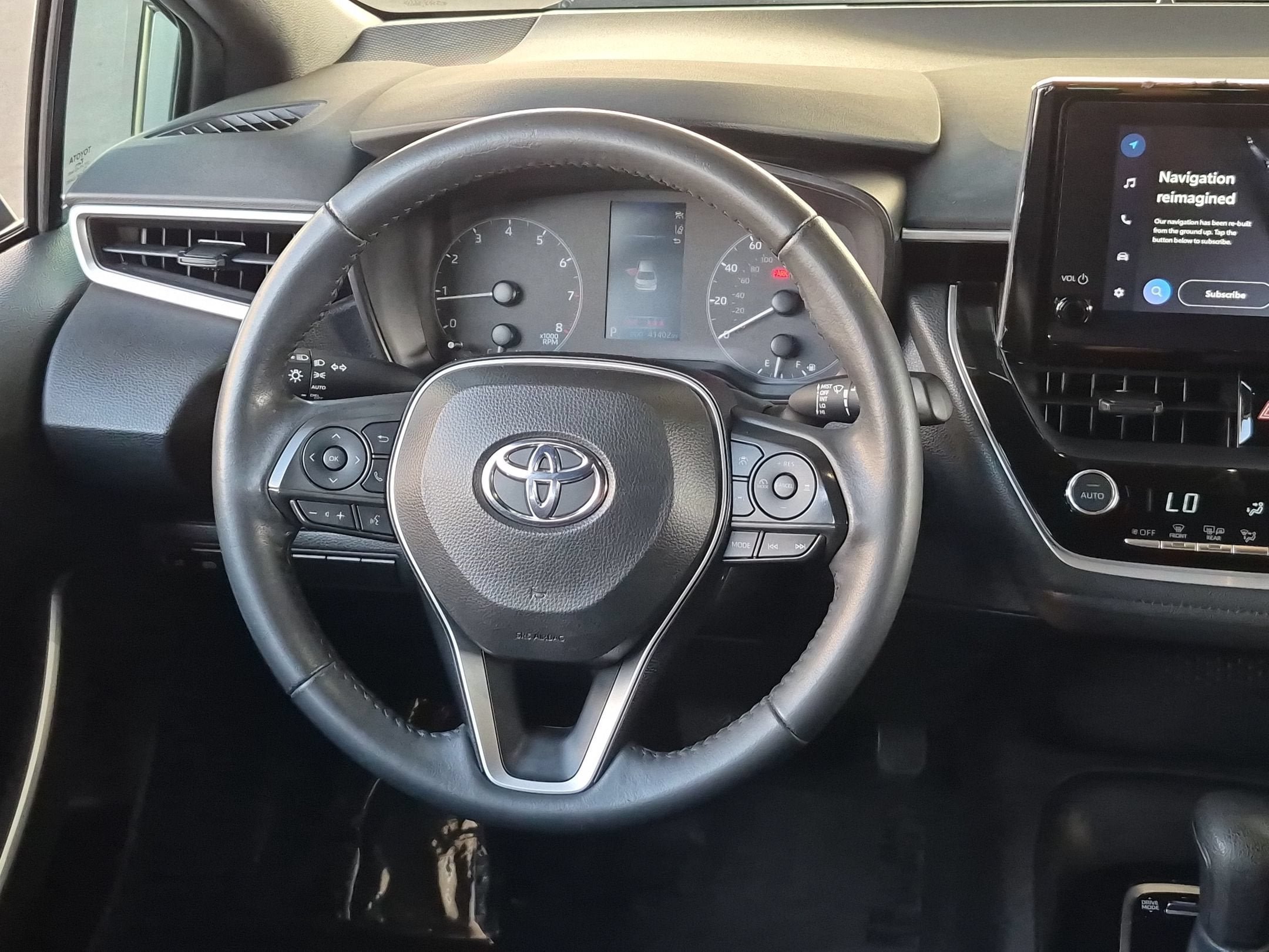 Used 2024 Toyota Corolla SE FWD image 11