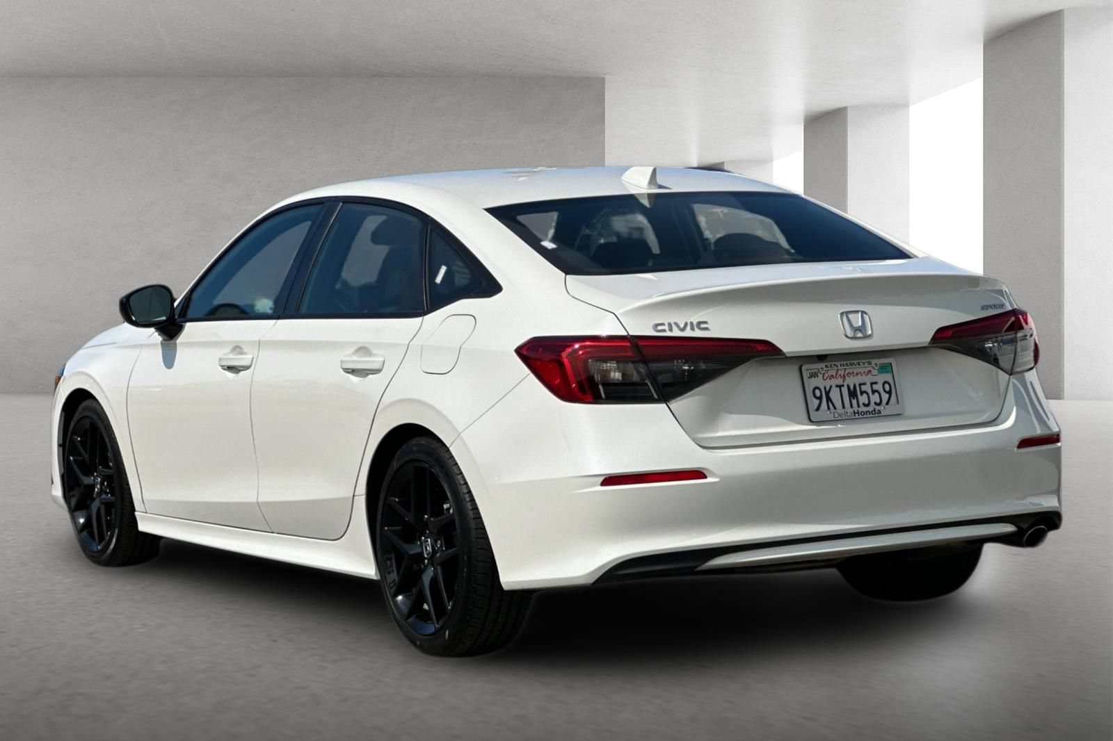 Used 2024 Honda Civic Sport image 6