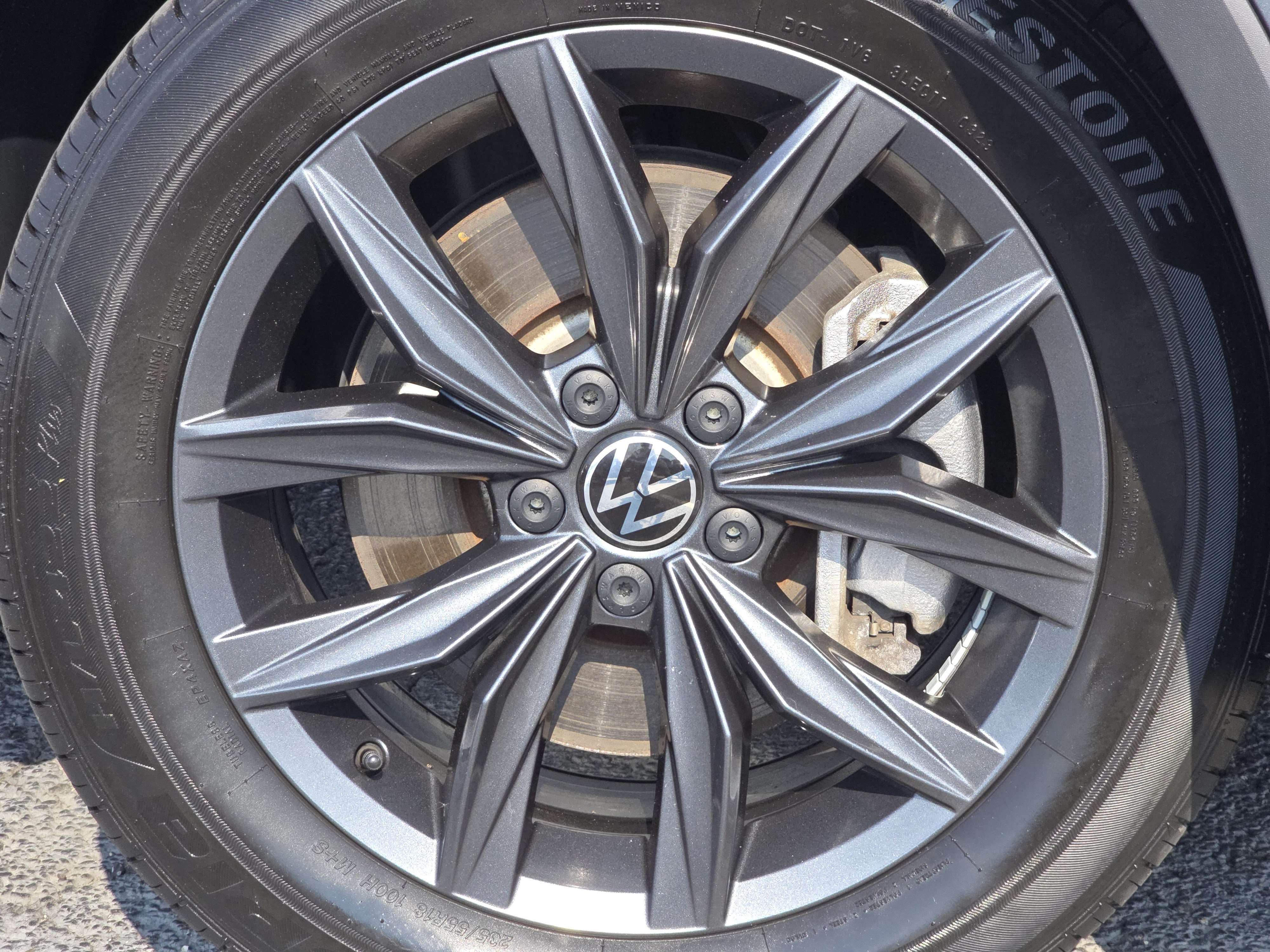 Certified 2023 Volkswagen Tiguan SE AWD/4WD image 14