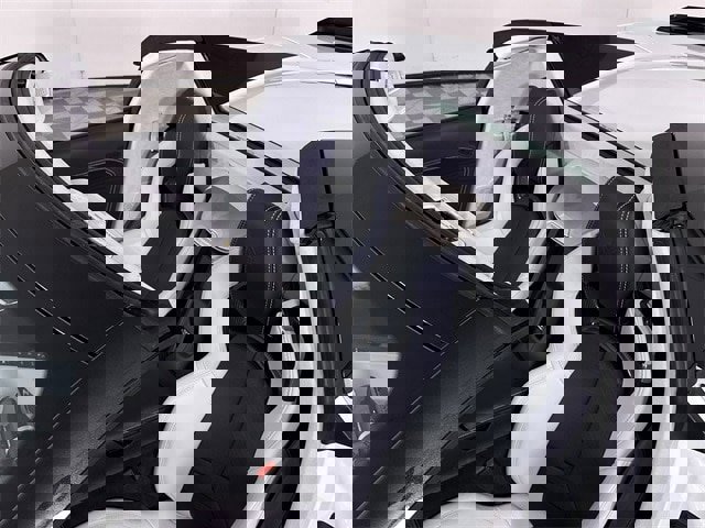 Used 2025 Chevrolet Corvette E-Ray image 19