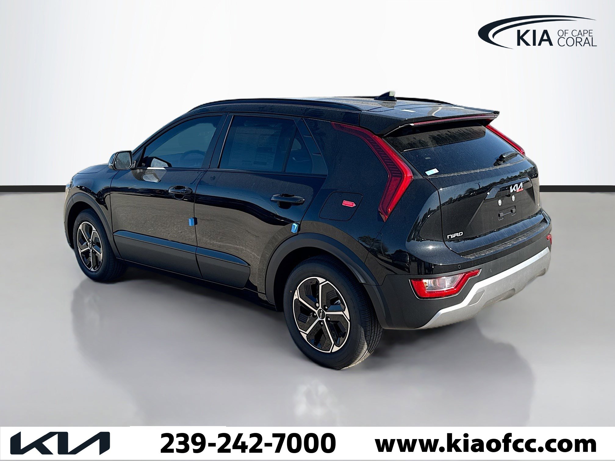 New 2026 Kia Niro EX FWD image 3