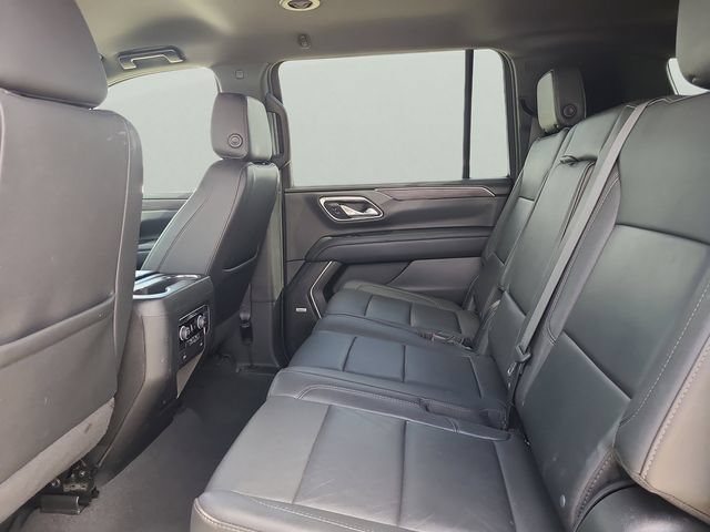 Used 2024 Chevrolet Suburban LT AWD/4WD image 33