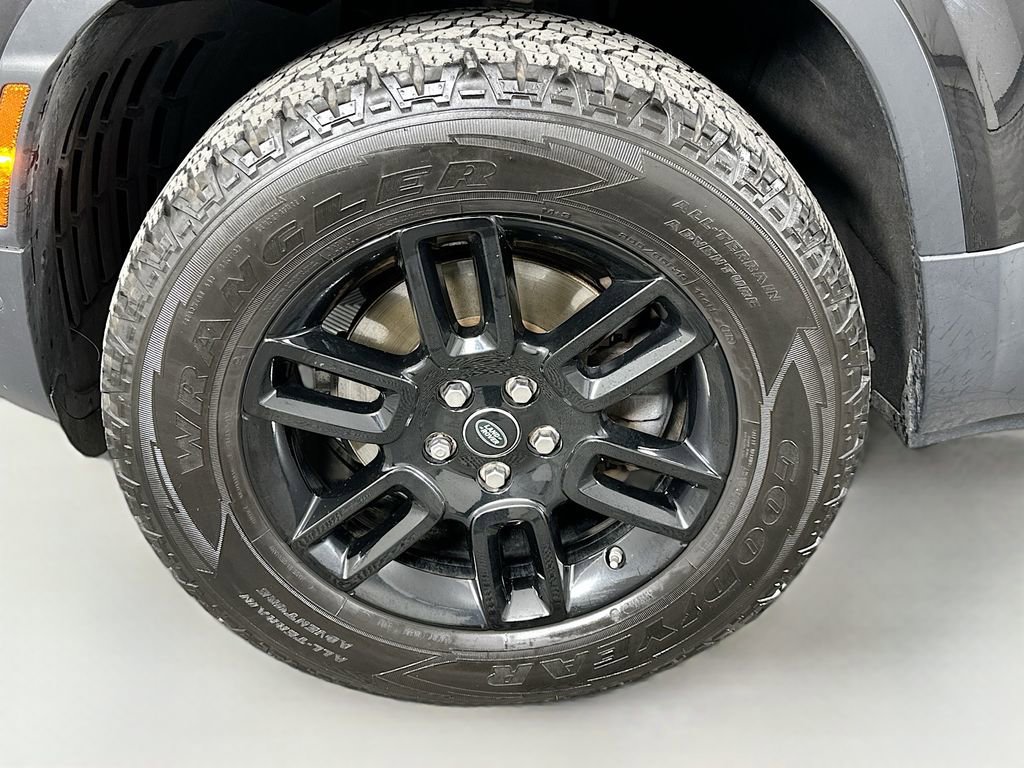 Used 2020 Land Rover Defender 110 S image 32