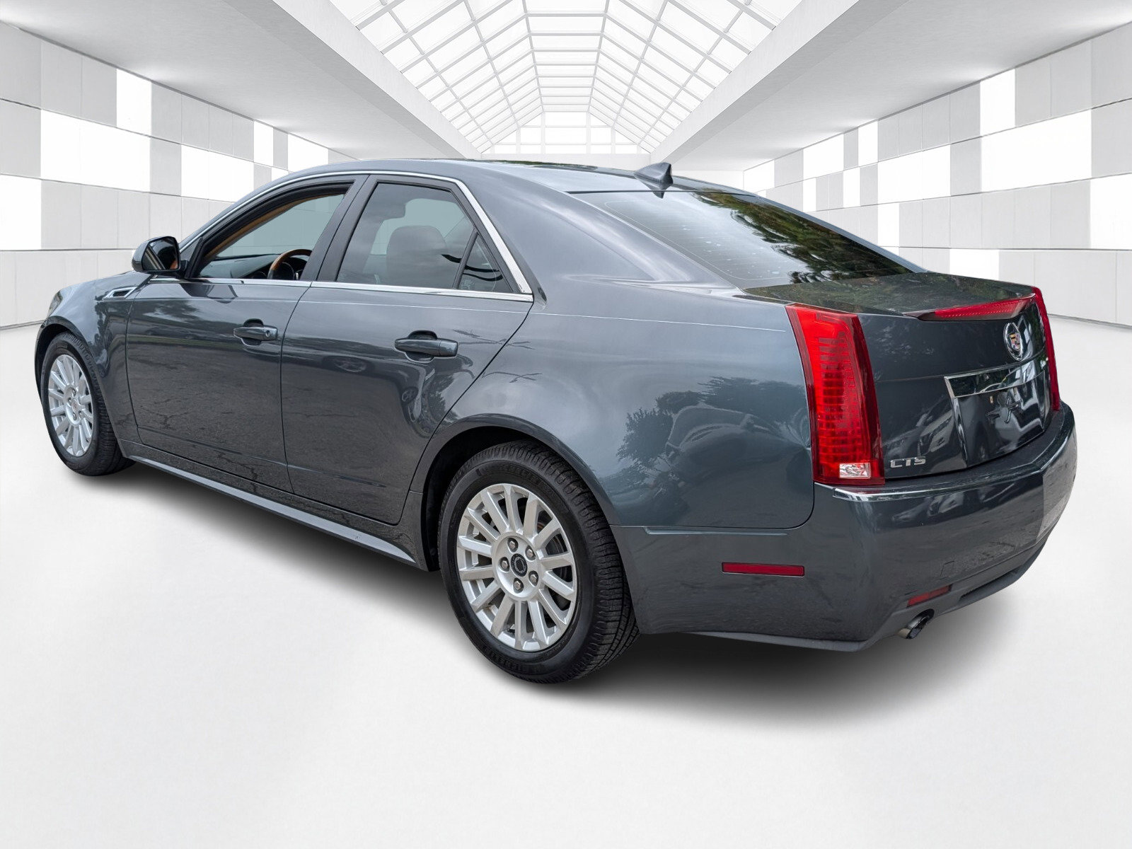 Used 2011 Cadillac CTS Luxury image 5