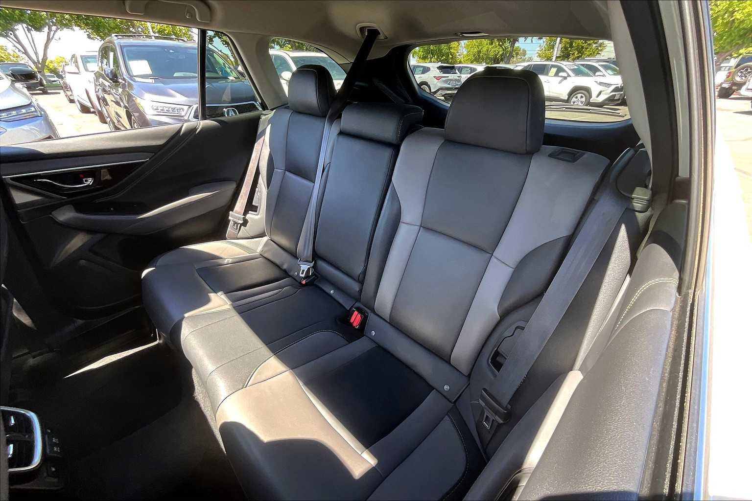 Used 2022 Subaru Outback Onyx Edition XT image 28
