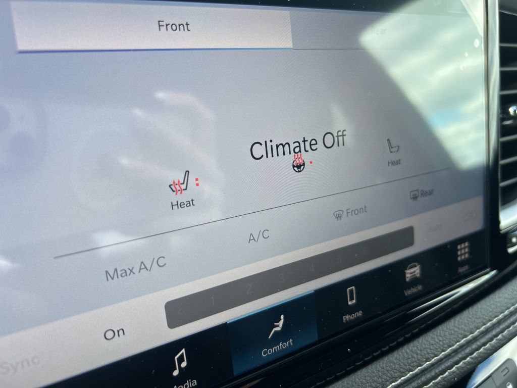 New 2026 Chrysler Pacifica Select FWD image 16