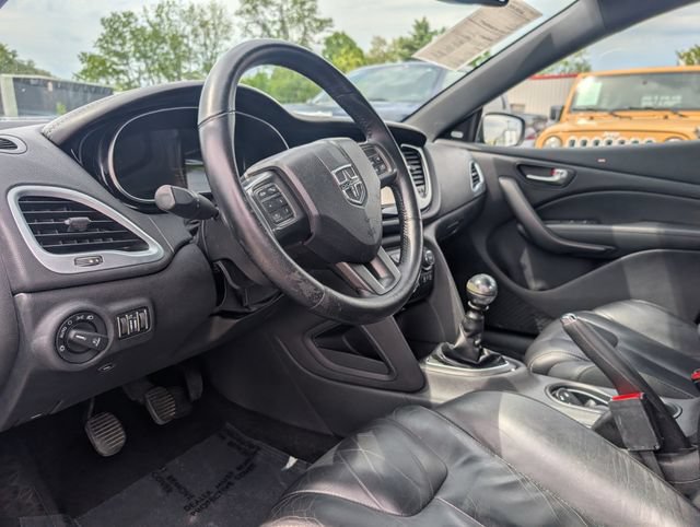 Used 2013 Dodge Dart Limited w/ Technology Group FWD image 8