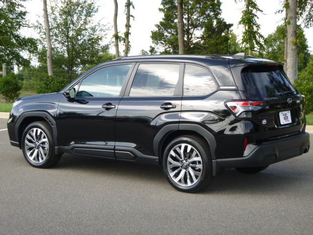 Certified 2026 Subaru Forester Touring w/ Touring Package AWD/4WD image 3