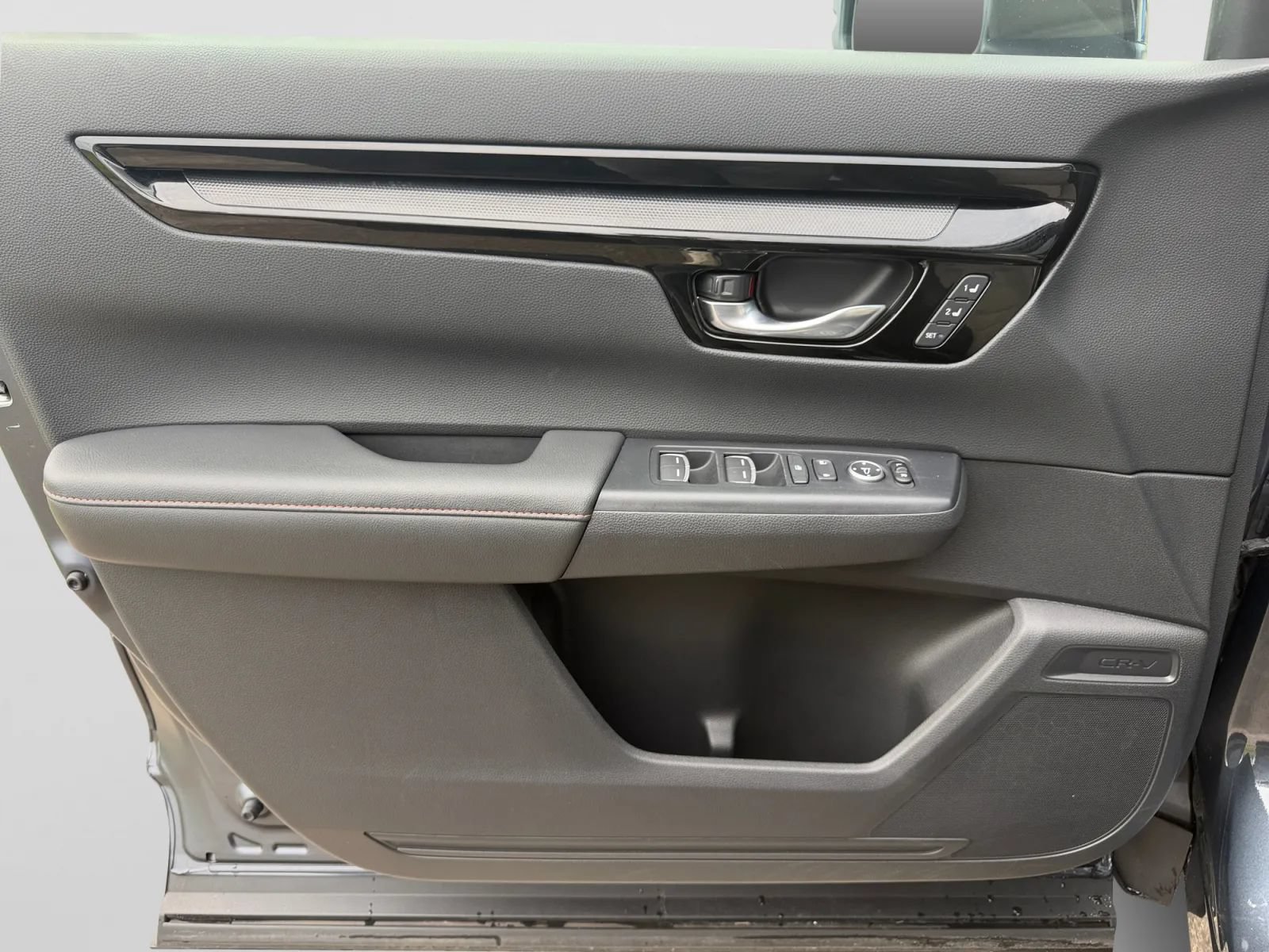 Used 2024 Honda CR-V Sport Touring image 13
