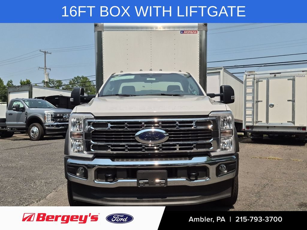 New 2026 Ford F550 2WD Regular Cab Super Duty image 3
