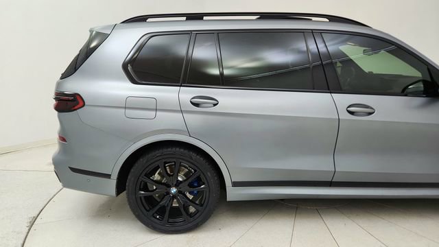 Used 2024 BMW X7 xDrive40i w/ M Sport Package image 12