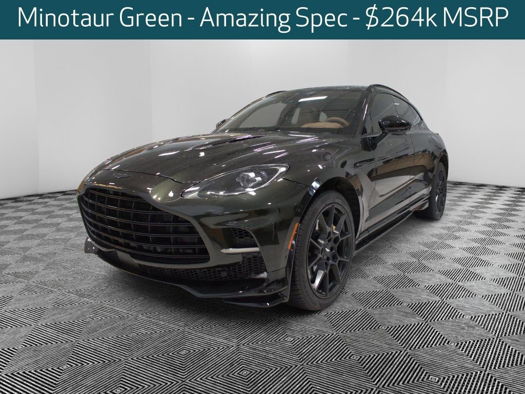 Used 2023 Aston Martin DBX 707 image 1