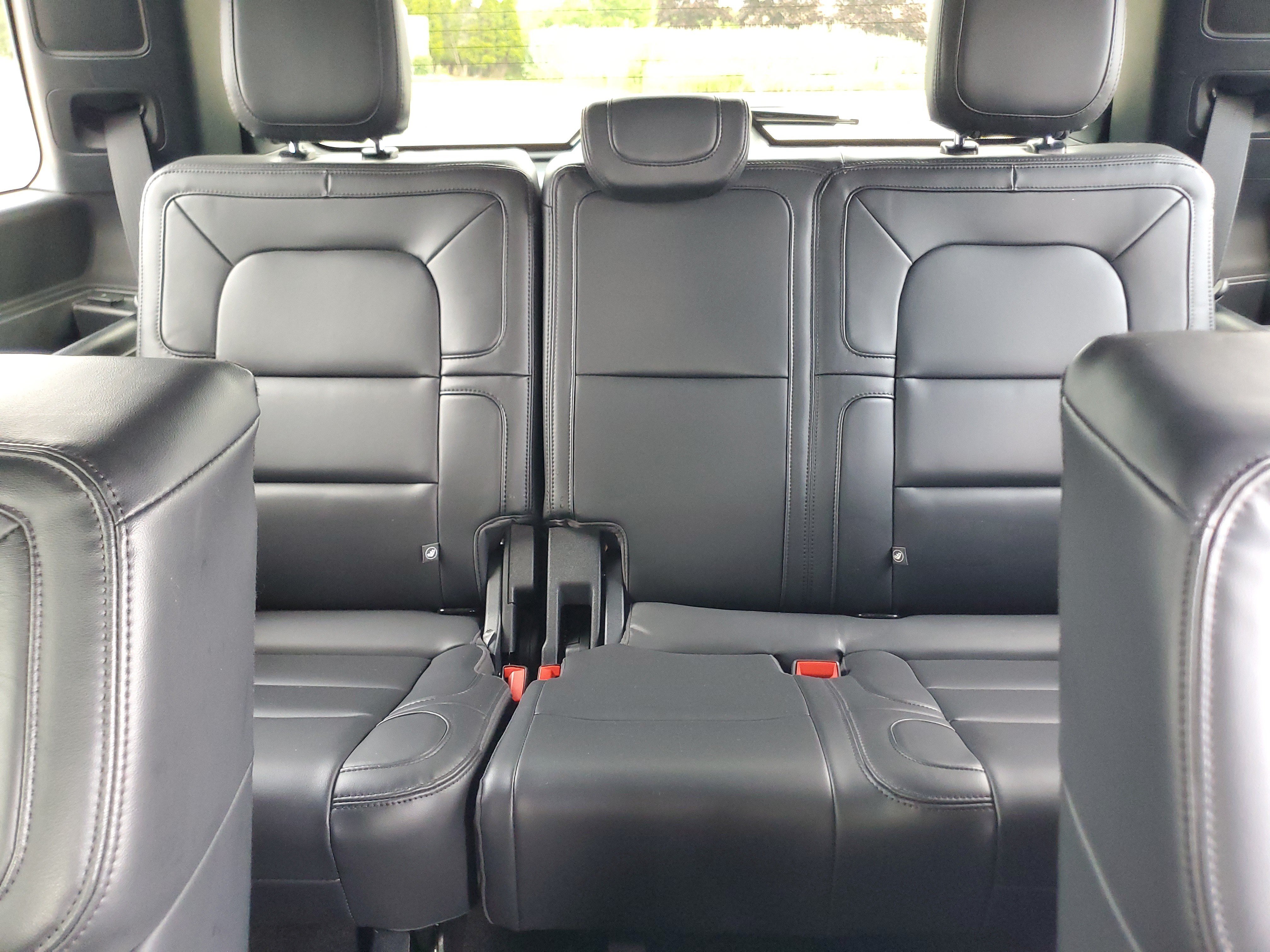 Used 2024 Lincoln Navigator Reserve AWD/4WD image 20