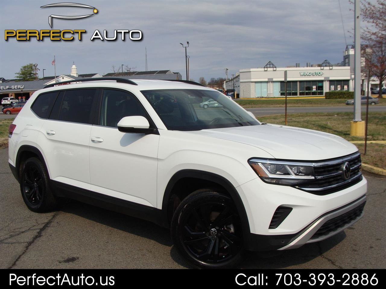 Used 2022 Volkswagen Atlas SE w/ Black Wheel Package FWD image 1