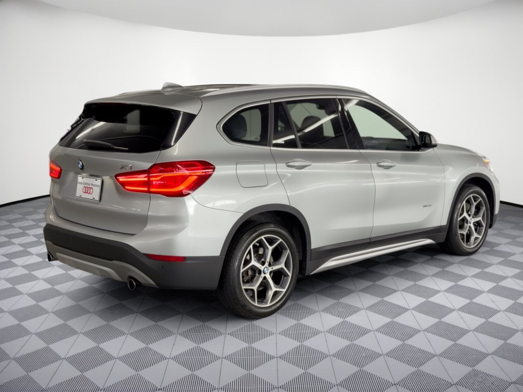 Used 2016 BMW X1 xDrive28i AWD/4WD image 9