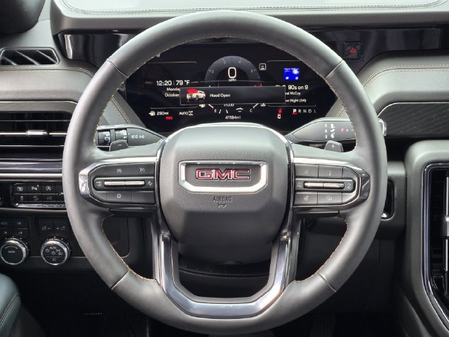 Used 2025 GMC Yukon AT4 w/ AT4 Premium Package AWD/4WD image 31