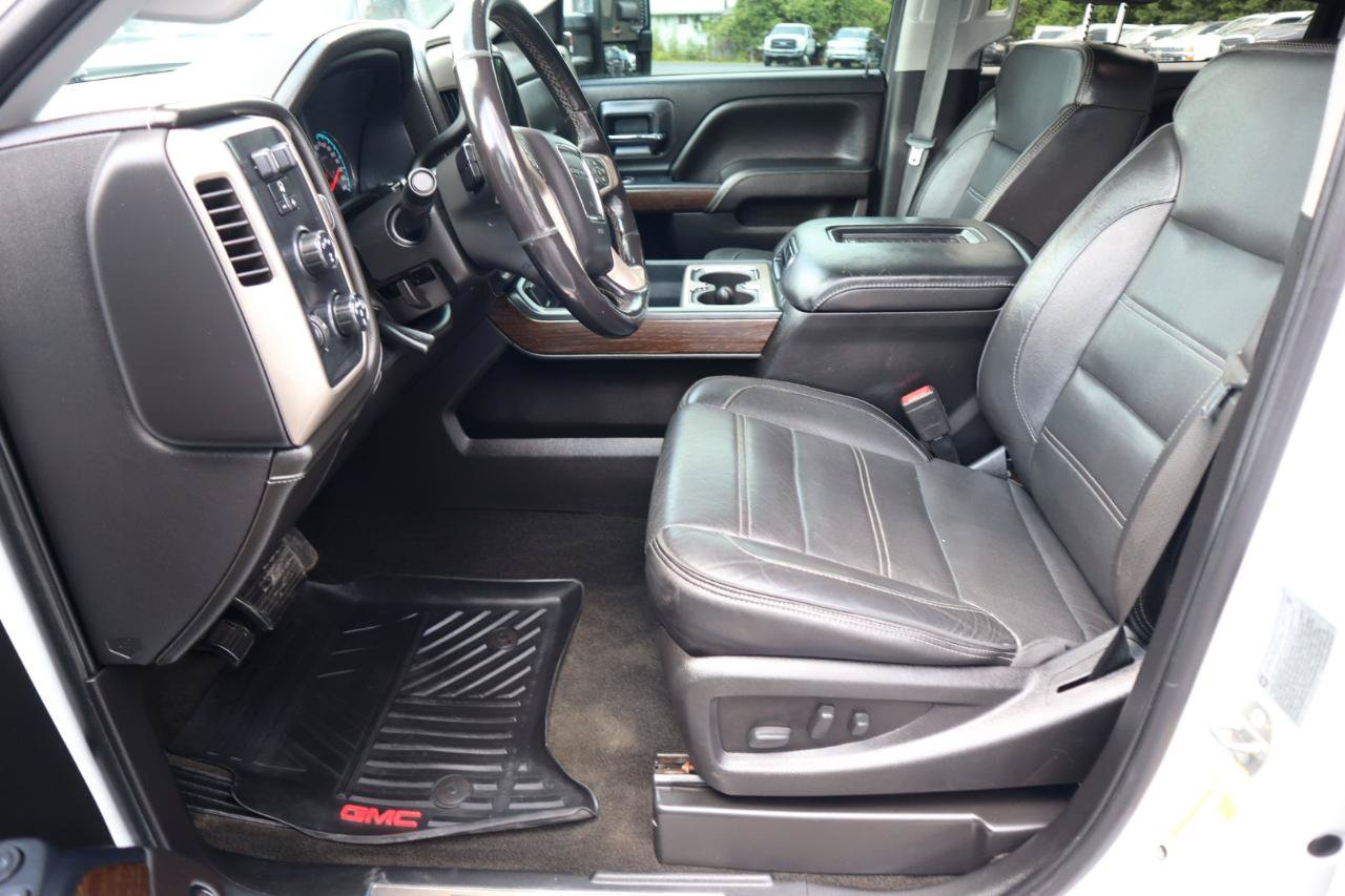 Used 2018 GMC Sierra 3500 Denali w/ Duramax Plus Package AWD/4WD image 14