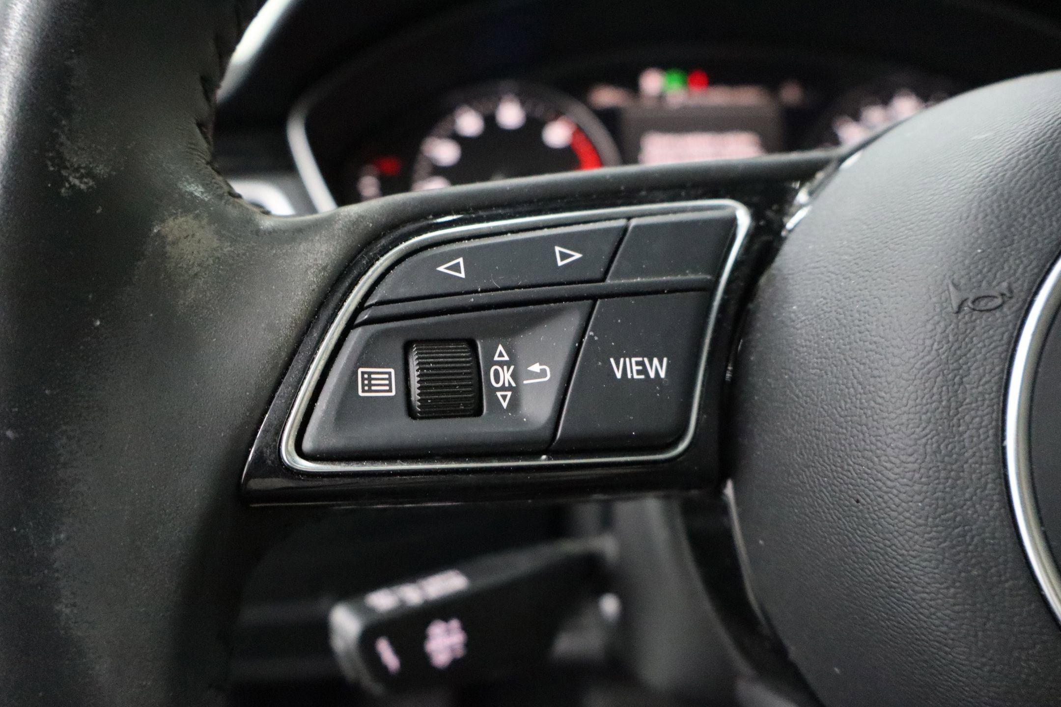 Used 2020 Audi A4 2.0T Premium w/ Convenience Package image 16