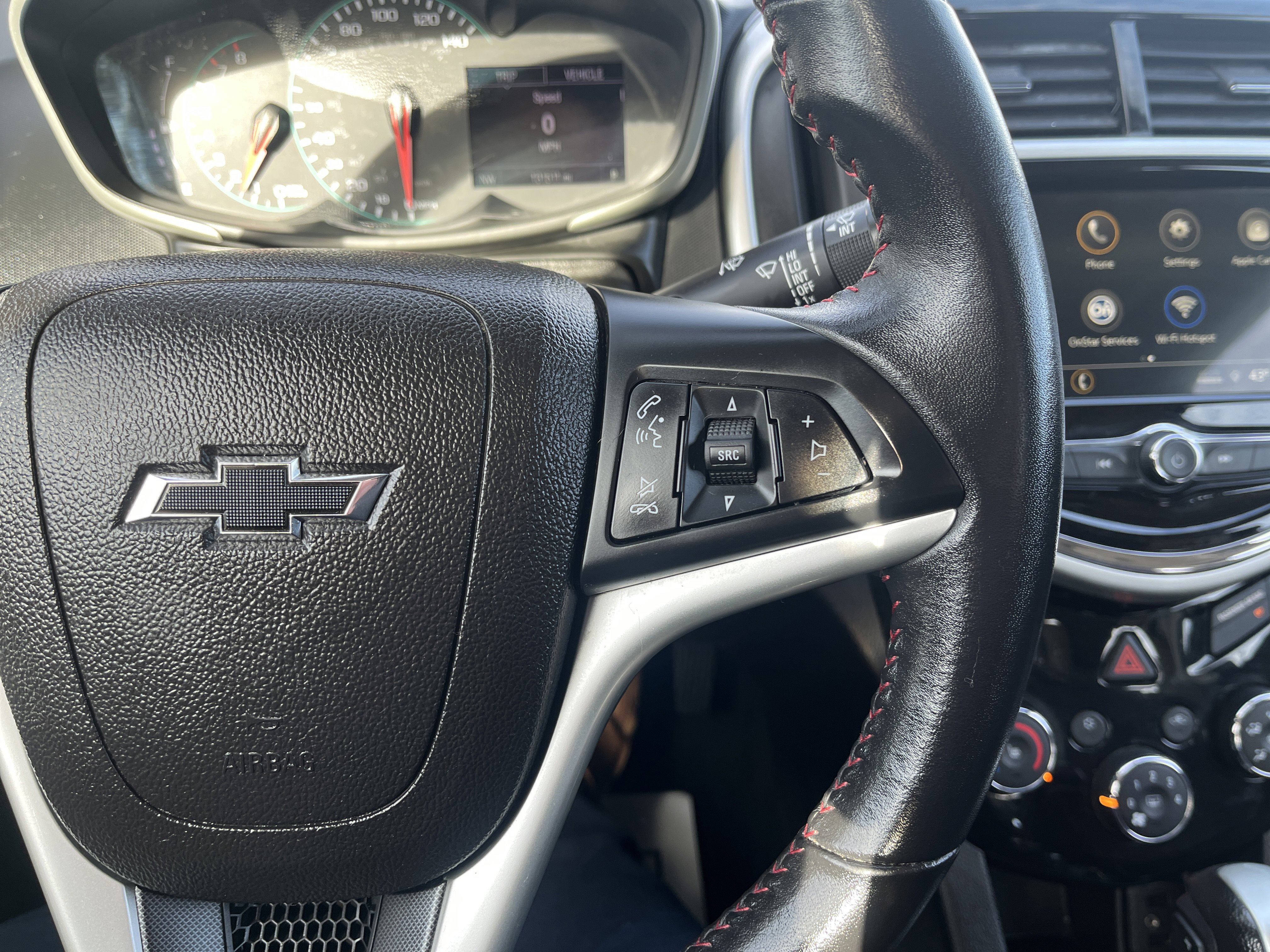 Used 2019 Chevrolet Sonic LT w/ Convenience Package image 18