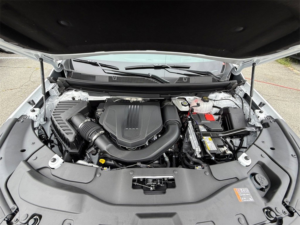 New 2026 Chevrolet Traverse LT w/ LPO, Floor Liner Package image 24
