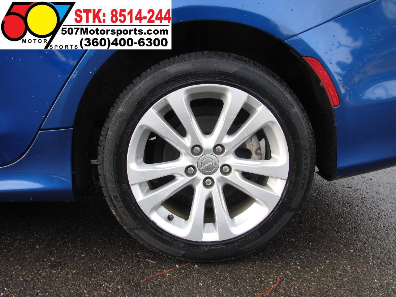Used 2016 Chrysler 200 Limited FWD image 22