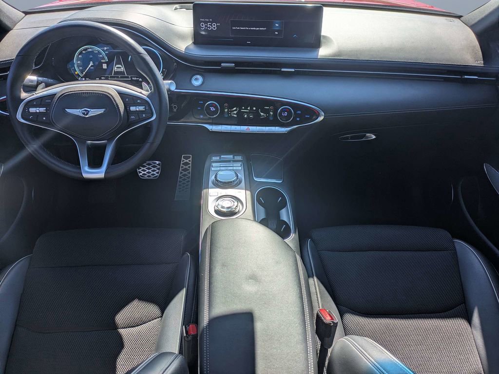 Used 2025 Genesis GV70 2.5T w/ Sport Prestige Package image 16
