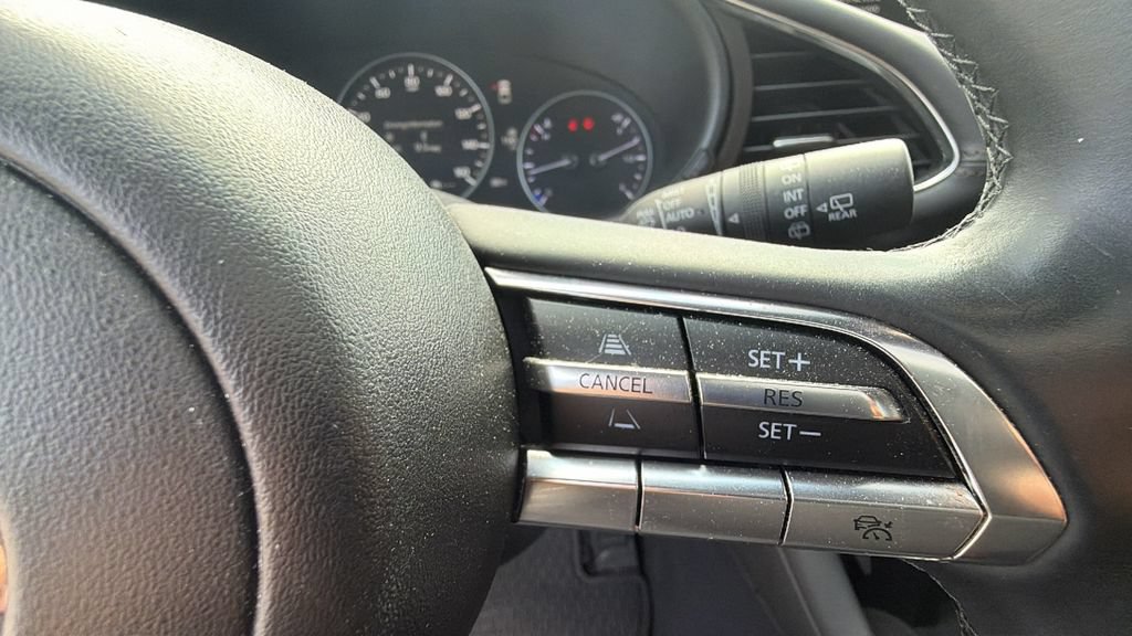 Used 2023 MAZDA MAZDA3 s AWD/4WD image 17