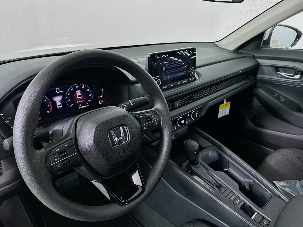Certified 2025 Honda Accord LX image 10