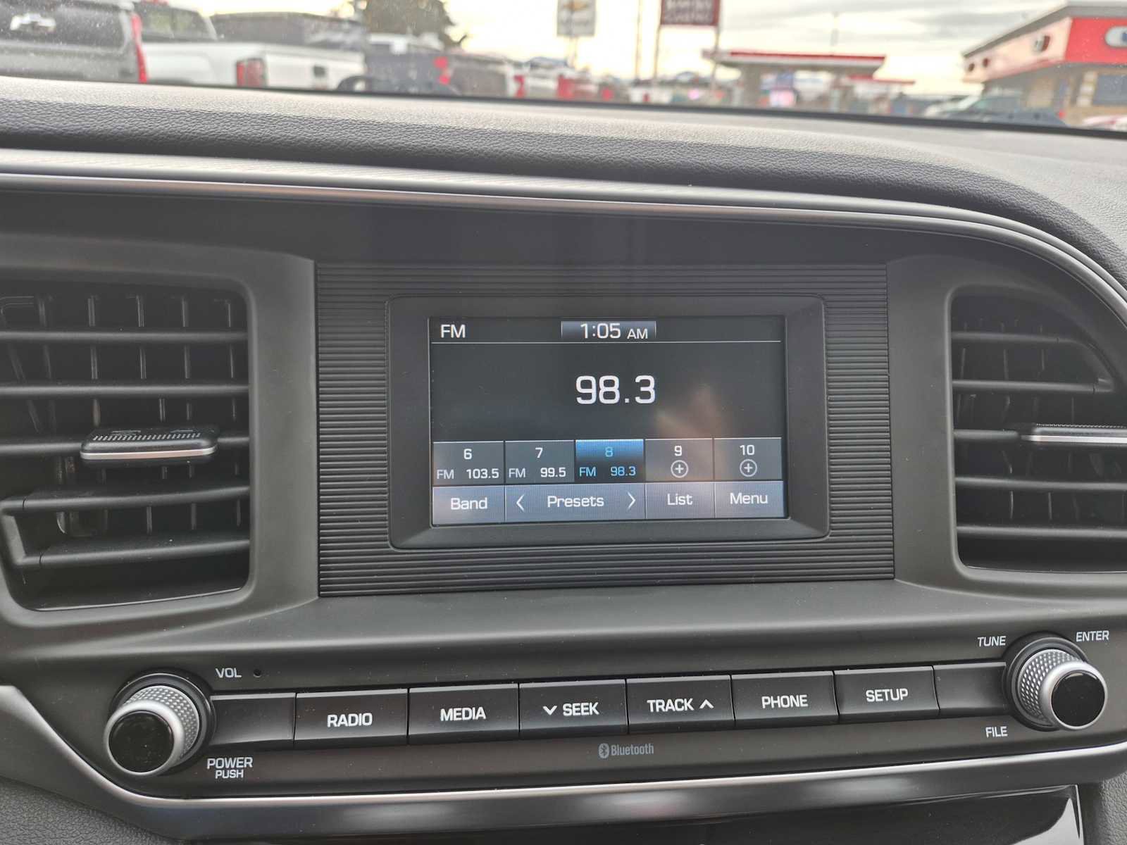 Used 2019 Hyundai Elantra SE w/ Cargo Package image 18