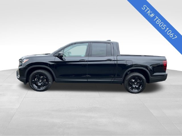 New 2026 Honda Ridgeline Black Edition image 4