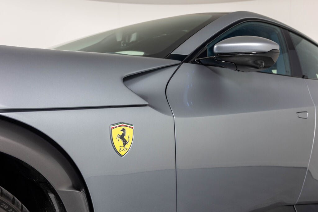 Certified 2025 Ferrari Purosangue AWD/4WD image 27