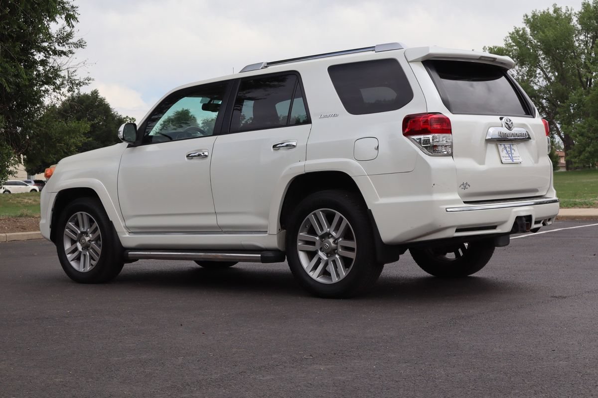 Used 2011 Toyota 4Runner Limited AWD/4WD image 7