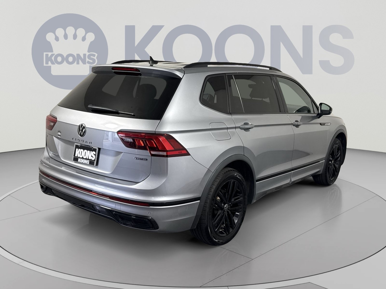 Used 2022 Volkswagen Tiguan SE R-Line AWD/4WD image 7