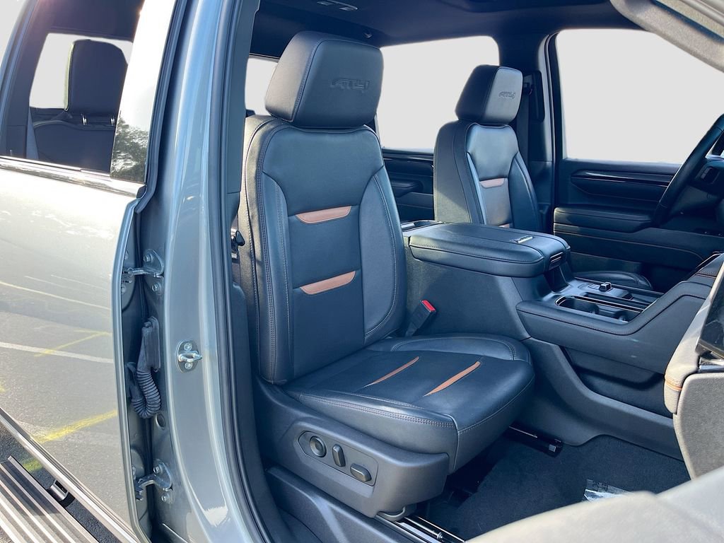 Used 2024 GMC Sierra 2500 AT4 w/ AT4 Premium Plus Package image 30