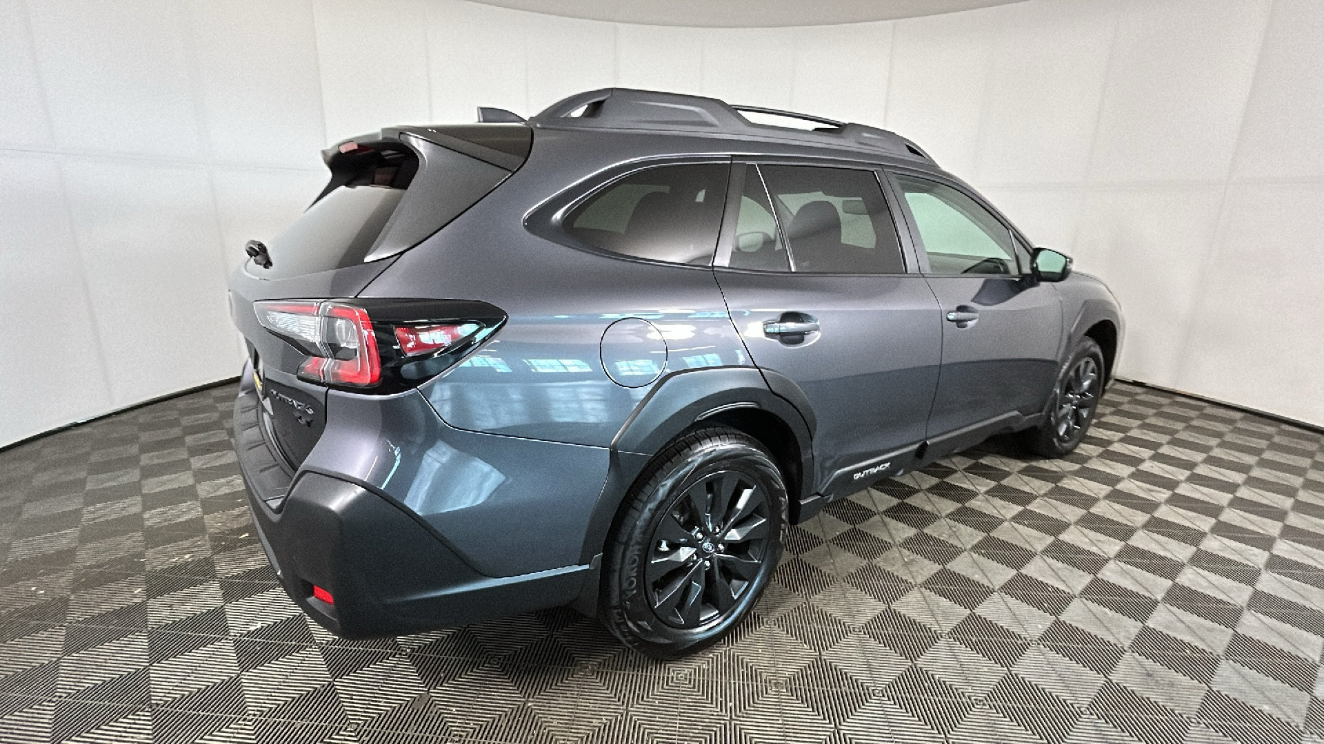 Used 2024 Subaru Outback Onyx Edition XT AWD/4WD image 3
