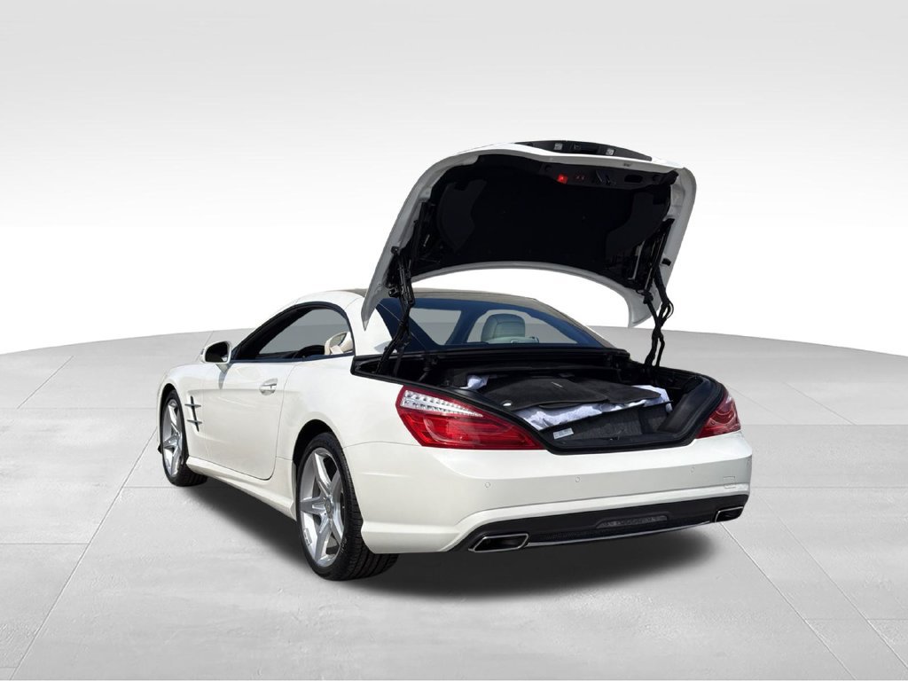 Used 2015 Mercedes-Benz SL 550 image 9