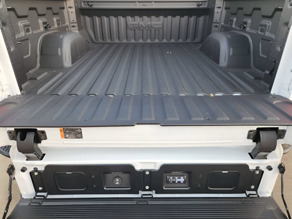 New 2026 GMC Sierra 1500 AT4X AWD/4WD image 22