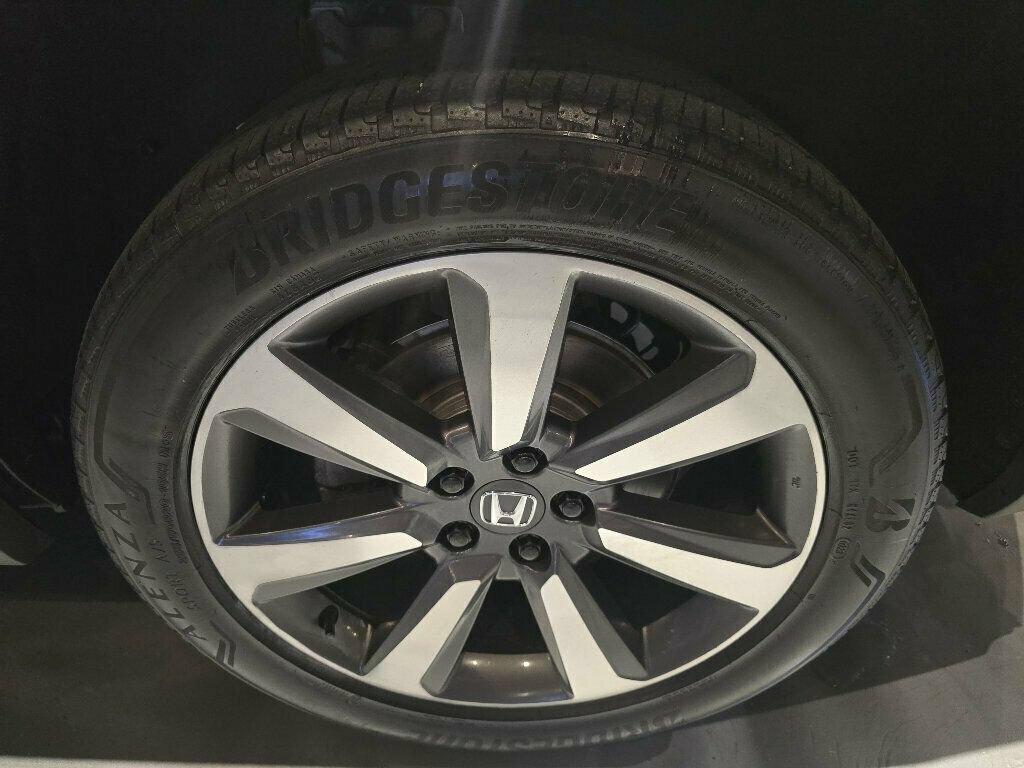 Used 2023 Honda Pilot Elite image 40