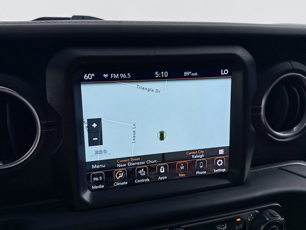 Used 2020 Jeep Wrangler Unlimited Sahara image 40