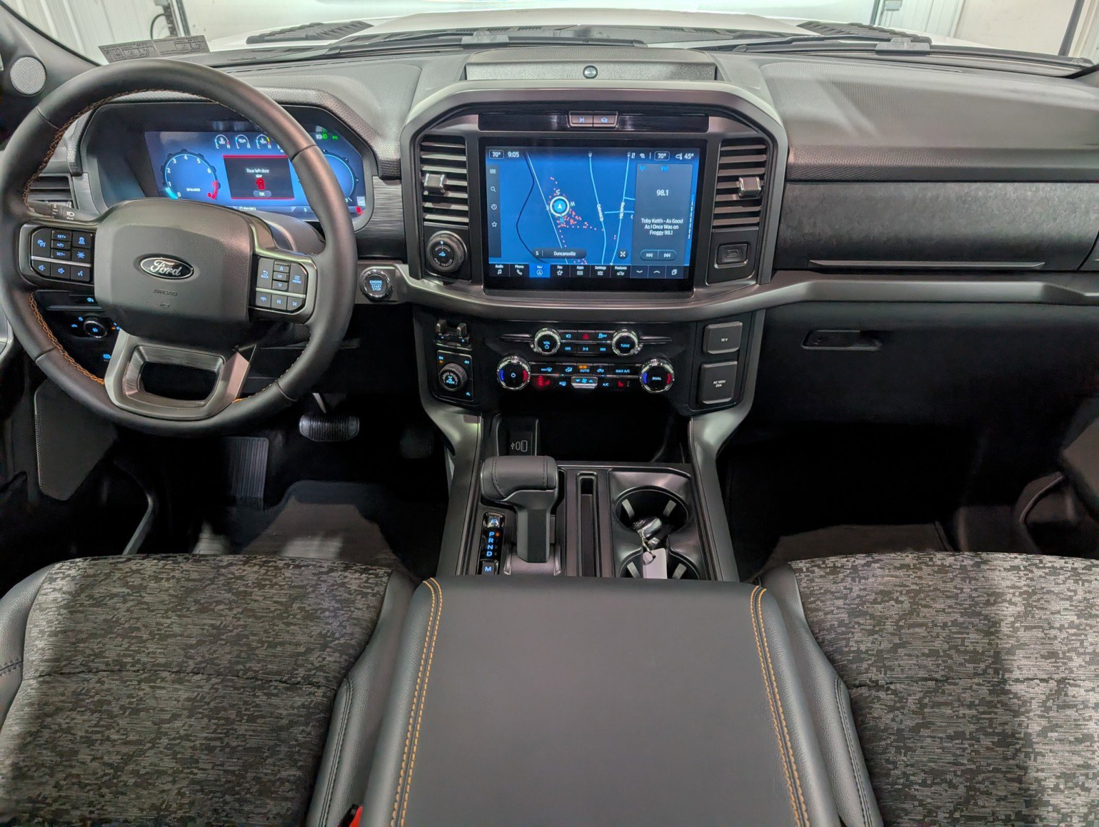 Used 2025 Ford F150 Tremor w/ Bed Utility Package image 12